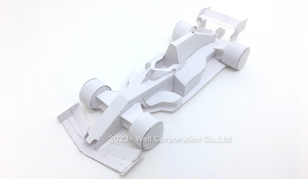 何回も試作を行い作られる