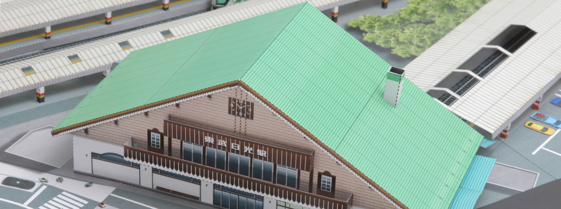 ビジョンメガネ様｜飛び出す仕掛けで来店率2.5倍