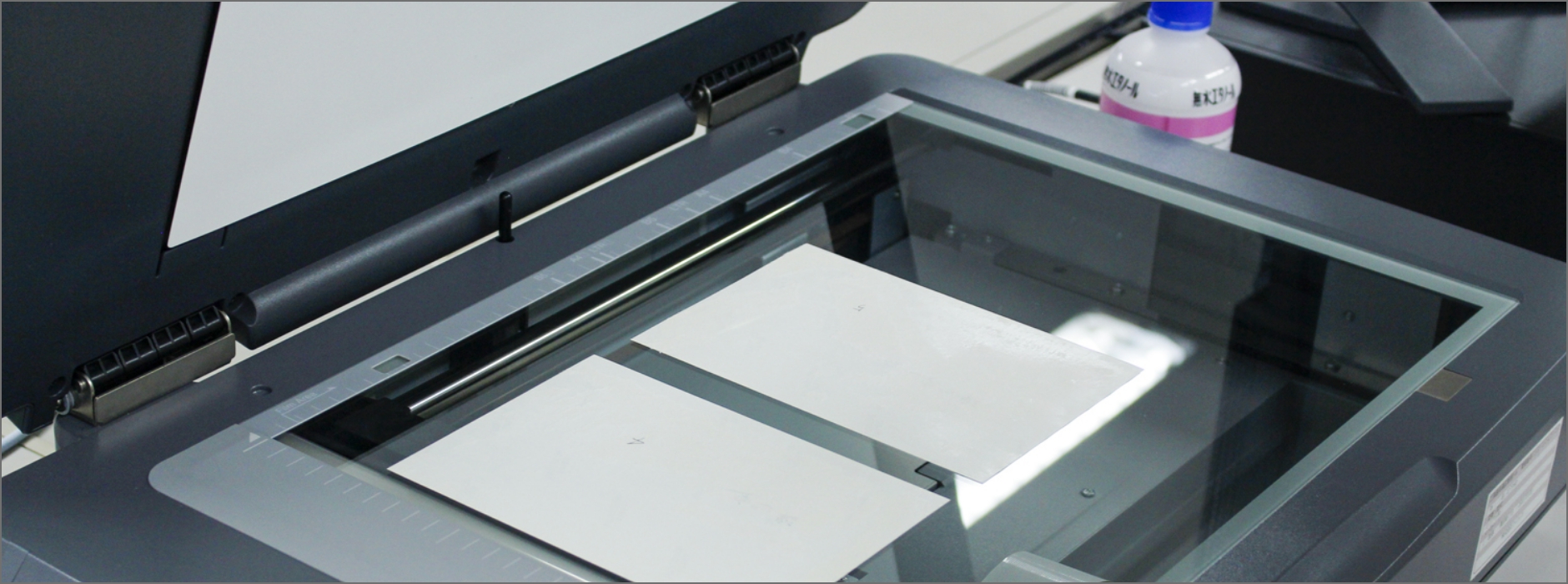 ビジョンメガネ様｜飛び出す仕掛けで来店率2.5倍