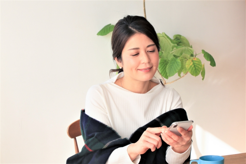 電話注文する利用者イメージ